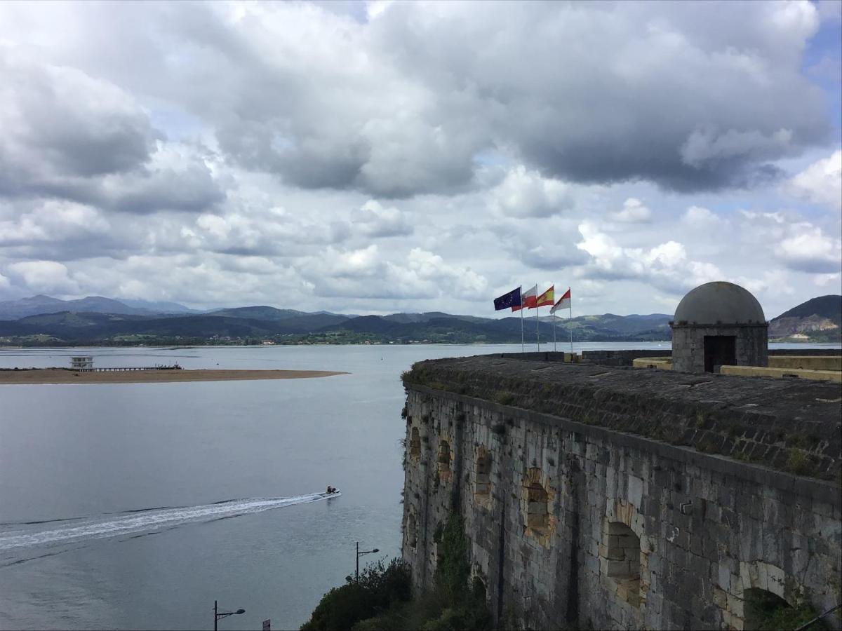 Albergue De Peregrinos La Bilbaina Santoña Kültér fotó